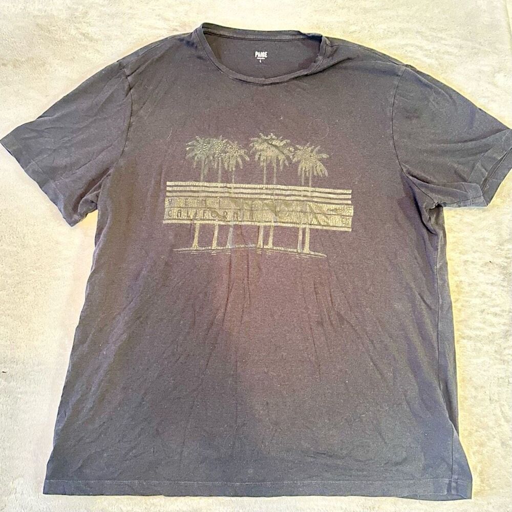 Men’s black t shirt with beach design - Paige size L